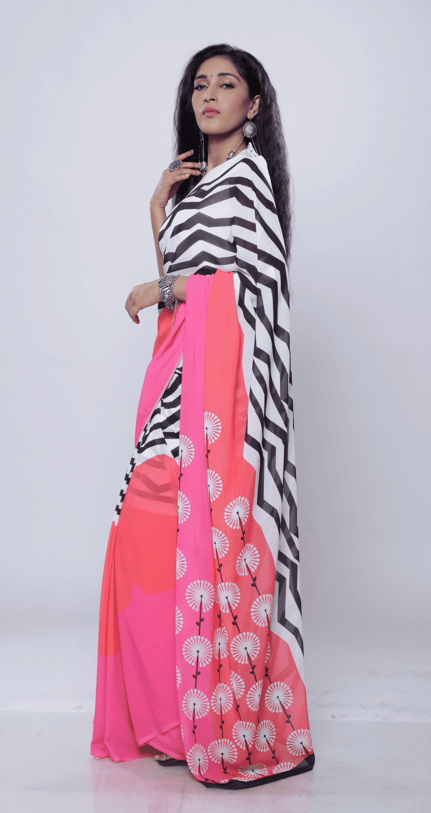 Pink Dandies Georgette Print Saree