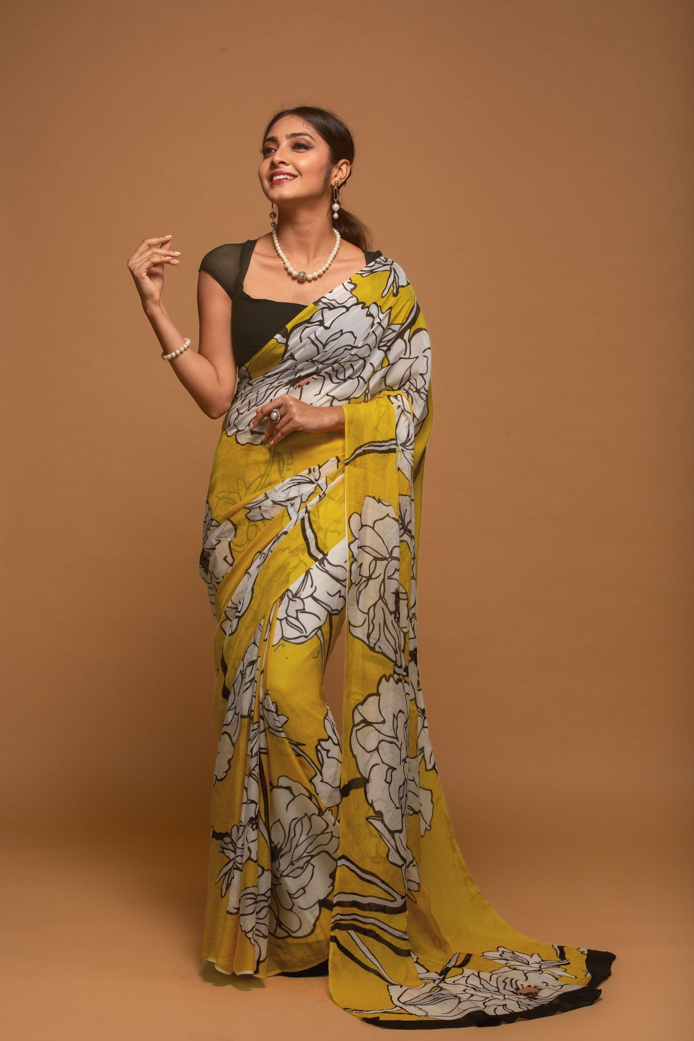 Dazzling Floral Satin Print Saree