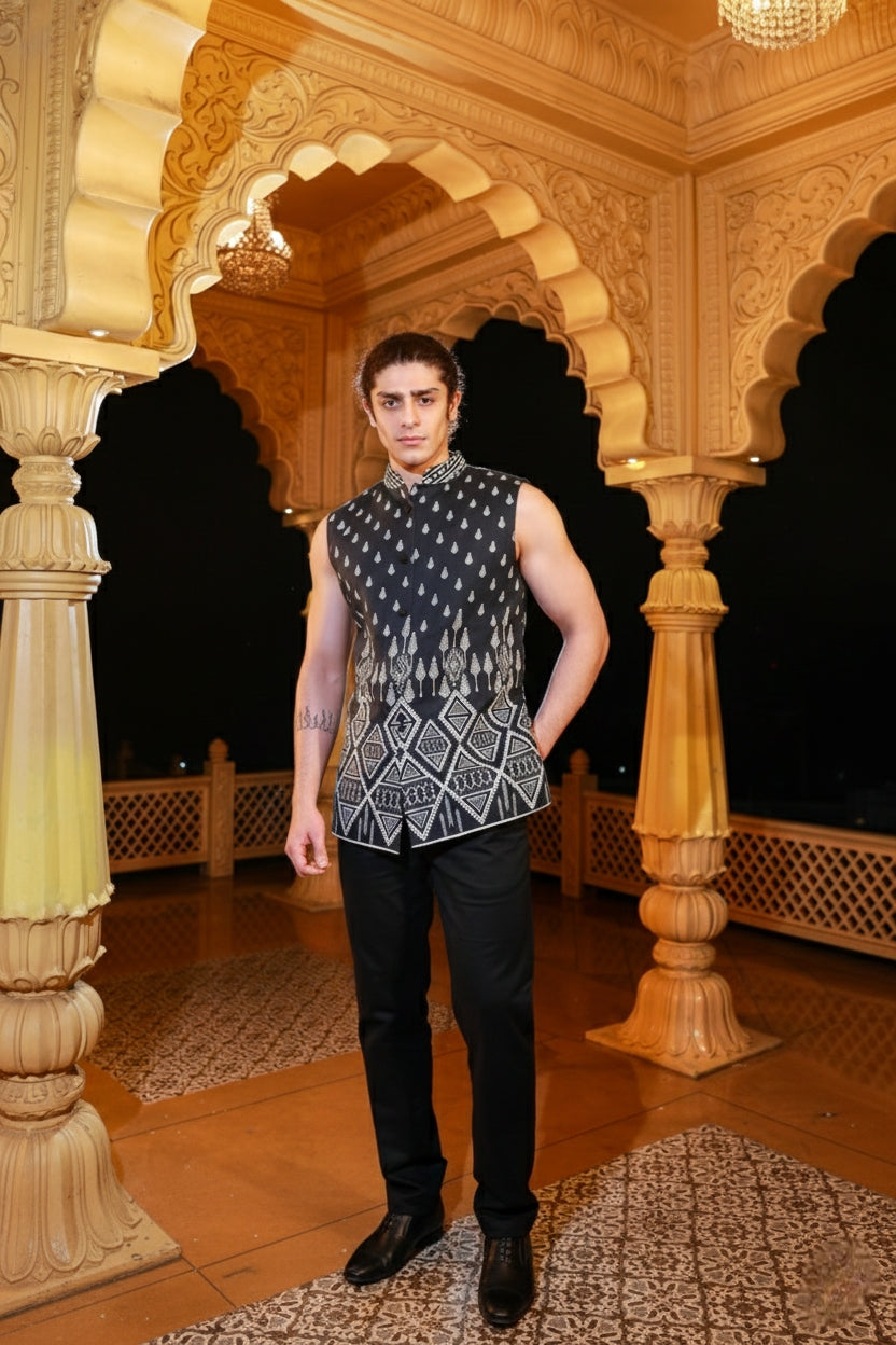 Lambodara Cotton Print Bundi Jacket