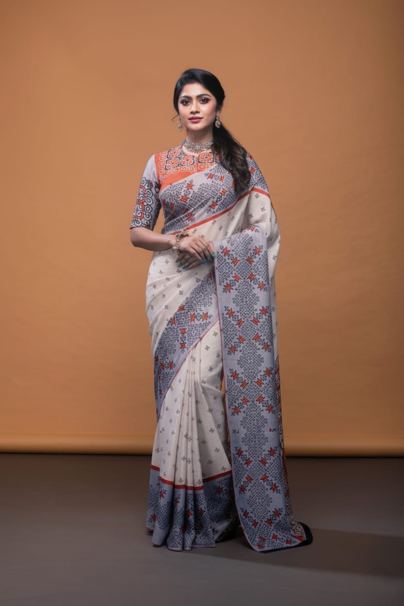 Intricate Maze Satin Print Saree