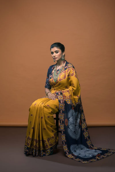 Elephant Queen Satin Print Saree