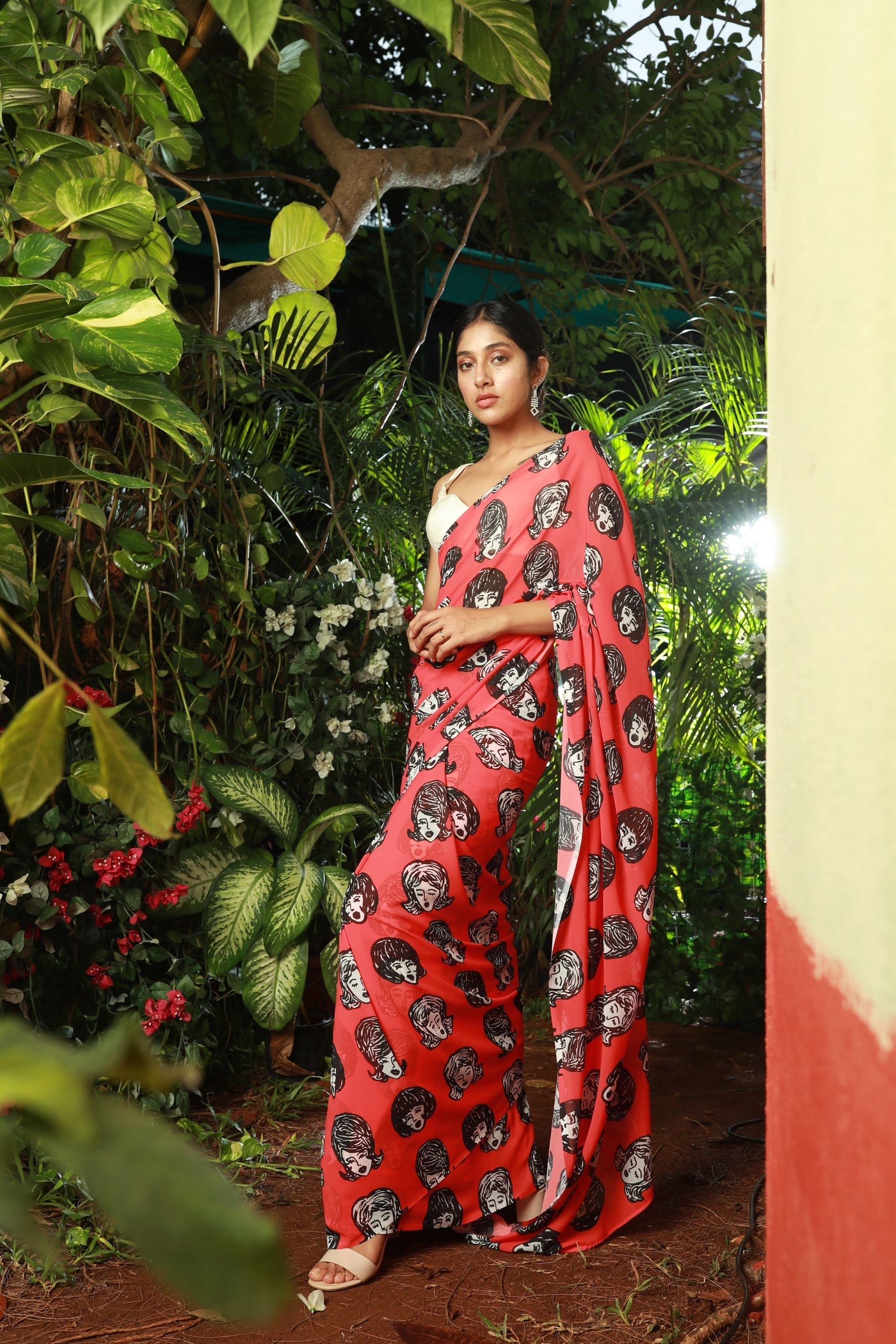 Retro Red Georgette Print Saree